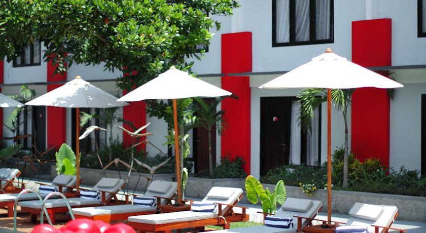 Ozz Hotel Kuta Lombok Exterior foto