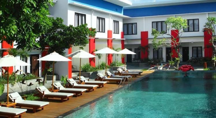 Ozz Hotel Kuta Lombok Exterior foto