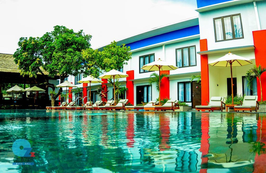 Ozz Hotel Kuta Lombok Exterior foto